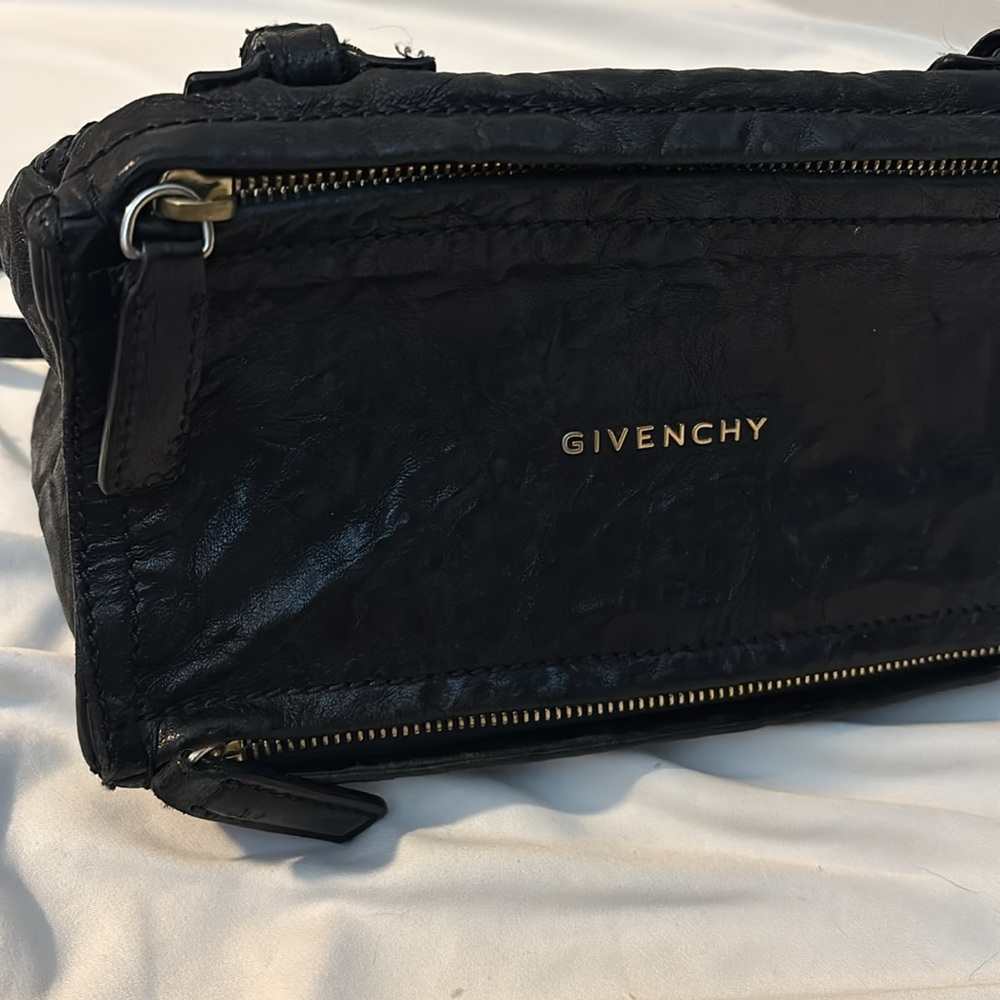 Givenchy “Mini” Pandora - Picture 2 of 15